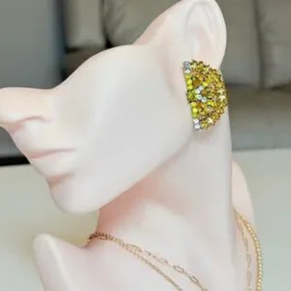 ???? Summer Style Yellow Crystal Earrings